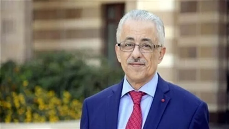 تعرف على أخطاء «التعليم» التي تدفع القيادة السياسية لتأجيل المدارس اليابانية