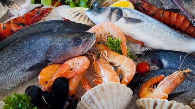 الجمبري تجاوز الـ400 جنيه .. سعر السمك البلطي والبوري في الأسواق اليوم 