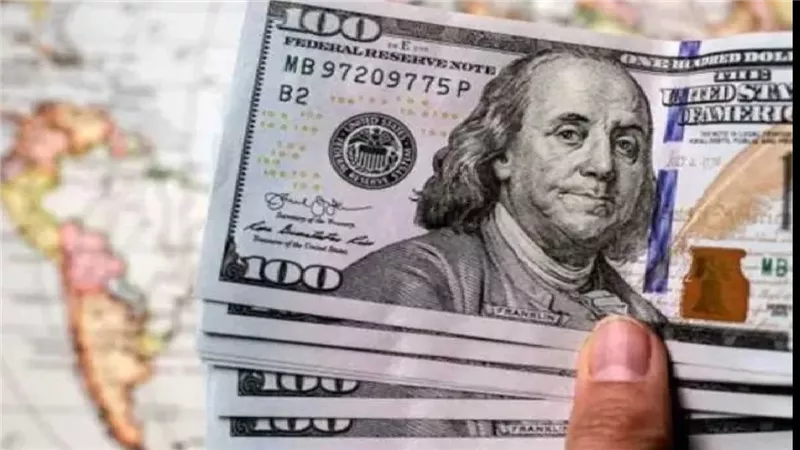 تحسين قيمة الجنيه أمام الاخضر.. سعر الدولار في البنوك والسوق السوداء اليوم 