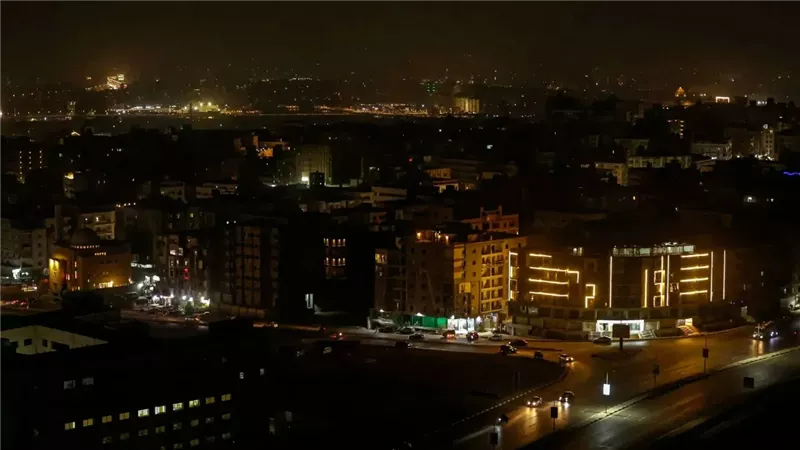 عاجل .. القابضة الكهرباء تعلن رسميا وقف تخفيف الأحمال عن هذه المحافظات