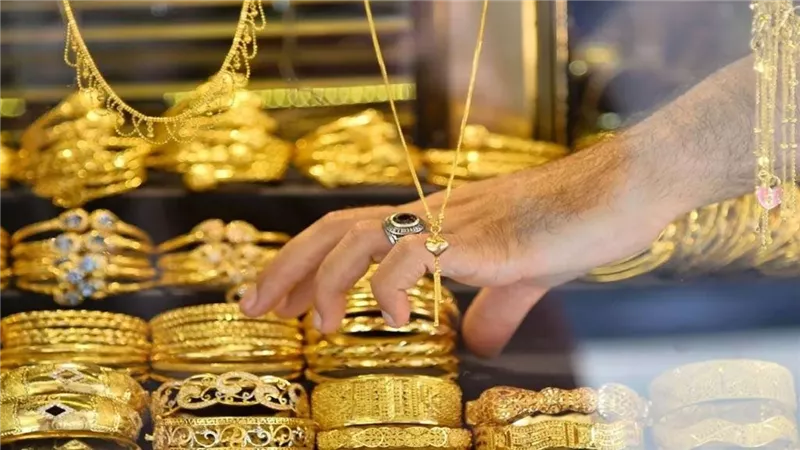 انهيار المعدن الأصفر |  تراجع غير مسبوق بأسعار الذهب .. وعيار 21 مفاجأة