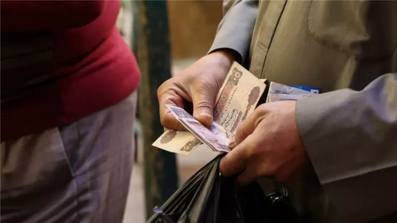 لو عايز تقبض معاشين في وقت واحد .. قانون التأمينات يزف نبأ سار لأصحاب المعاشات 