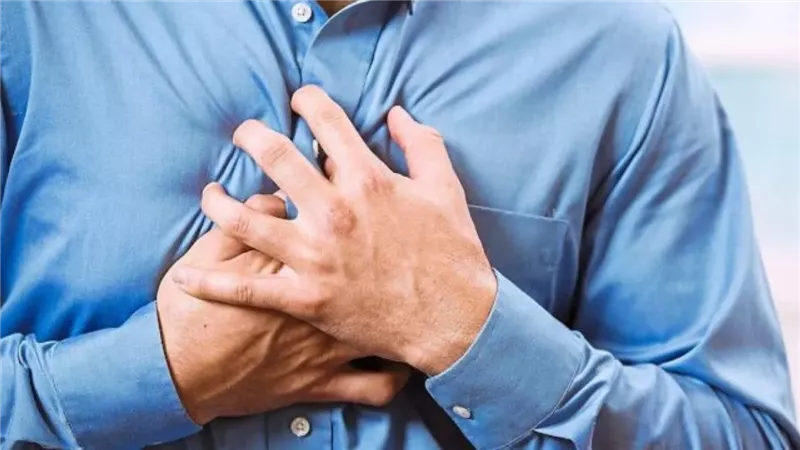 6 علامات تحذيرية تدل على وجود مشكلة كبيرة في القلب احذروا منها