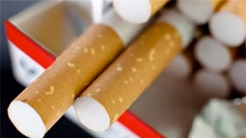 عاجل .. وزير الصناعة يصدر هذا القرار بشأن السجائر والدخان