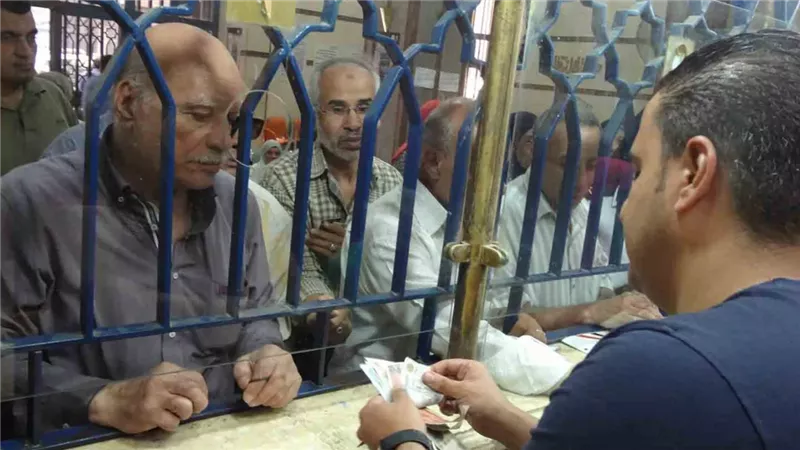 هل تصرف الحكومة لأصحاب المعاشات علاوة جديدة في يوليو؟ مصدر بالتأمينات يحسمها