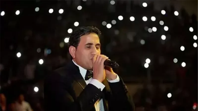 الحراميه طلعوا قرايبه.. ابناء شقيقه احمد شيبة يسرقون دولارات وذهب من داخل شقته بالآسكندريه