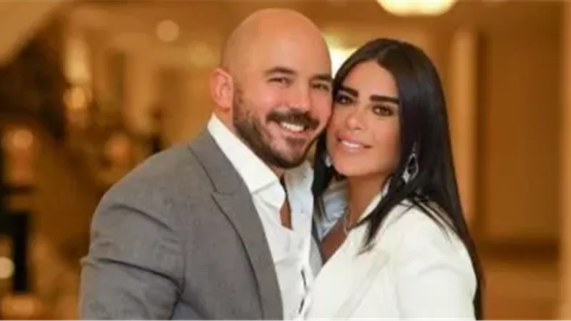 بعد تصدرهم التريند... تفاصيل خناقة مسلم ومحمود العسيلي بالمسرح والسبب مفاجأة