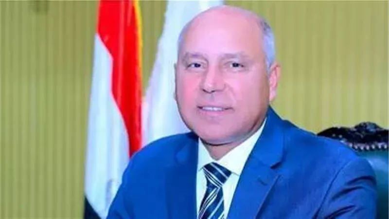 كامل الوزير يصدر بيان عاجل بشأن قطارات السكة الحديد والمترو والمراكب النيلية خلال أيام عيد الفطر