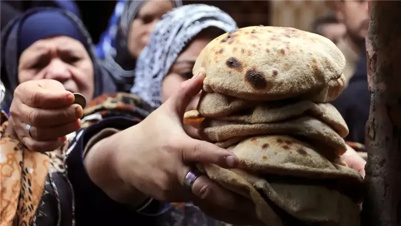 زيادة سعر رغيف الخبز بعد قرار اسطونات البوتاجاز اول رد رسمي من شعبة المخابز للمواطنين 