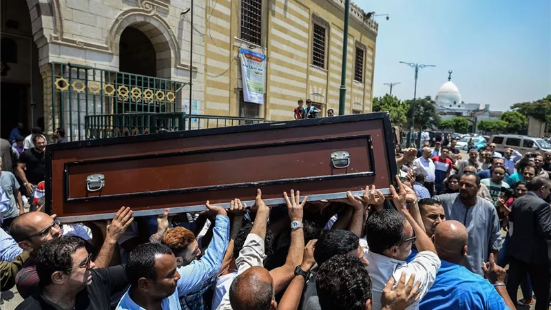 الموت يفجع الوسط الفني بعد الاعلان عن وفاة فنان كوميدي شهير عقب دخولة في غيبوبة  