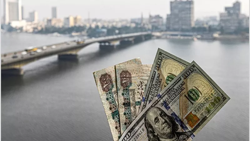 تراجع 3 جنيه مرة واحدة مفاجأة عن سعر الدولار اليوم بالبنوك المصرية