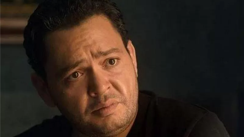 مفاجأه غير متوقعة بشأن مرض الفنان أحمد رزق ممنوع من الكلام نهائيا