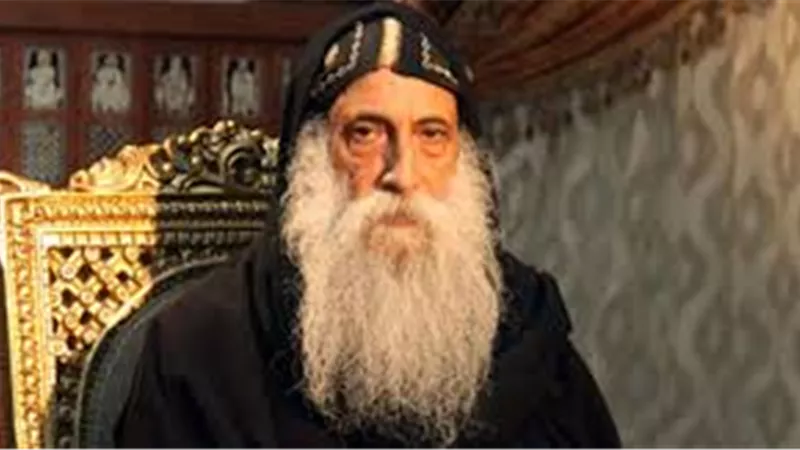 رد قوى من القمص رافائيل افا مينا على سؤال أحد الأقباط نفطر امتا يوم العيد