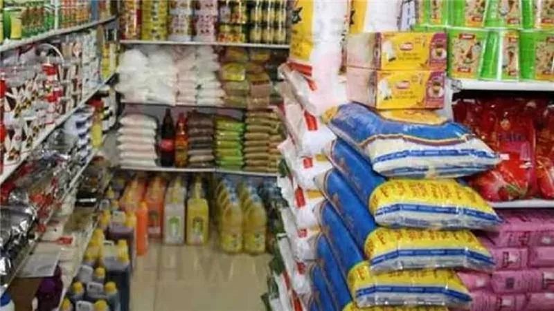 السكر بكام؟.. أسعار 5 سلع غذائية في الأسواق بعد زيادة أسعار البنزين