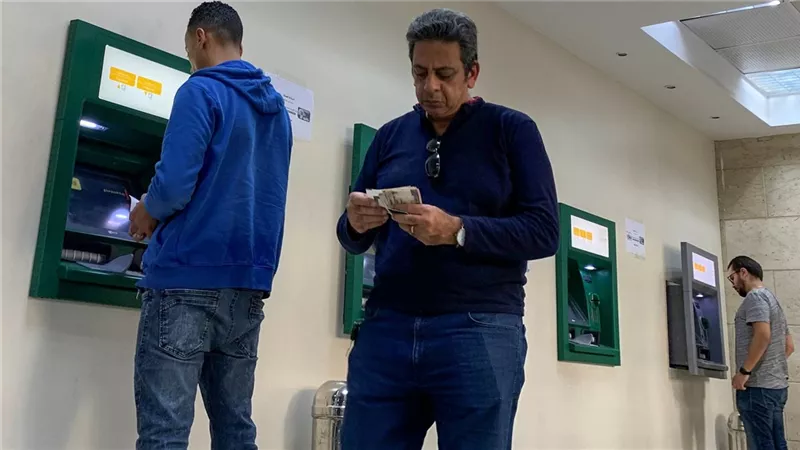 موعد صرف الرواتب لشهر مايو 2024 هتقبض مرتبك بالزيادة جهز محفظتك