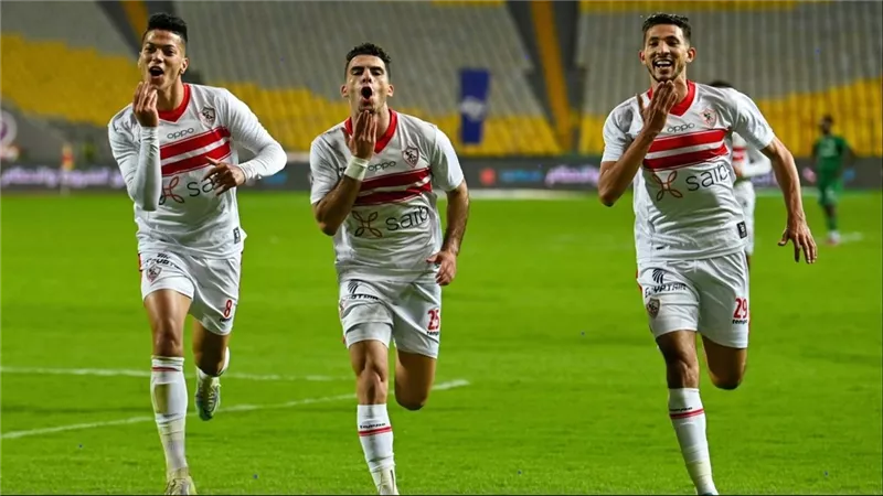 نادي الزمالك يقع في فخ التعادل في الشوط الأول وسموحة يتقدم في الثاني
