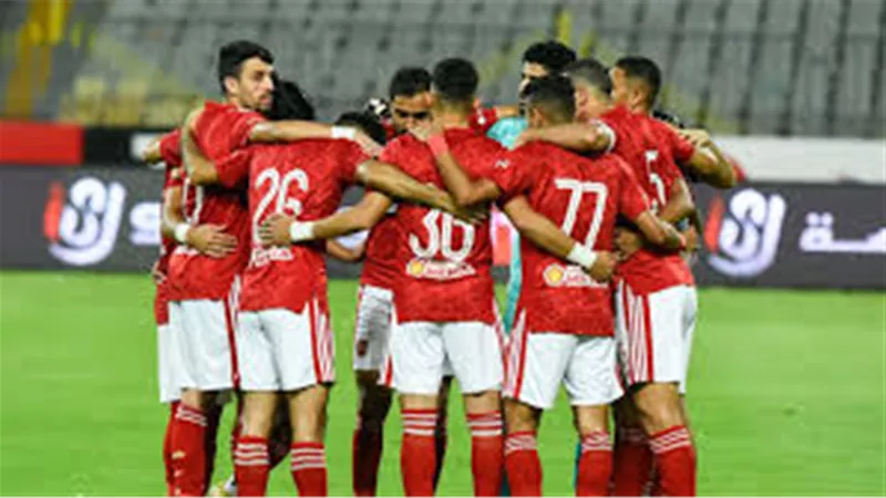 شبح الغيابات يسيطر علي الأهلي أمام بلدية المحلة بالدوري الممتاز