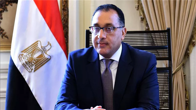 بشرى سارة يزفها رئيس الوزراء إلى المواطنين بشأن الهواتف المحمولة