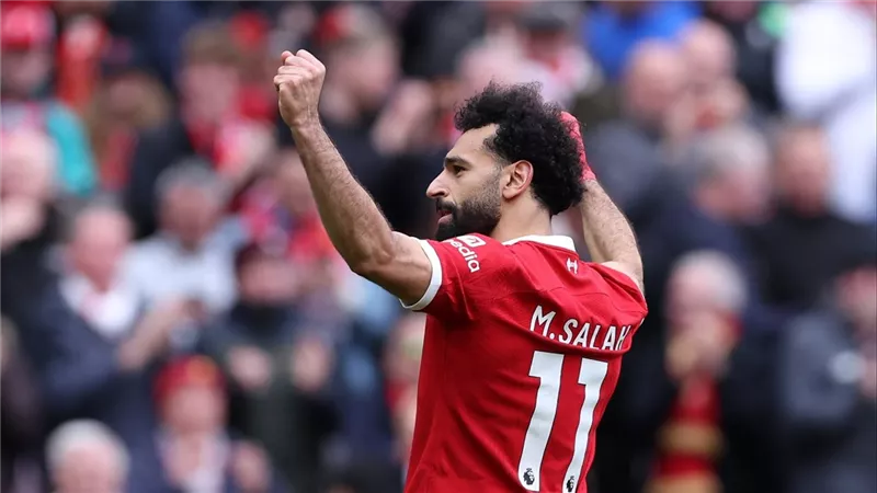 حسام حسن يوضح الموقف النهائي من انضمام محمد صلاح إلى المنتخب
