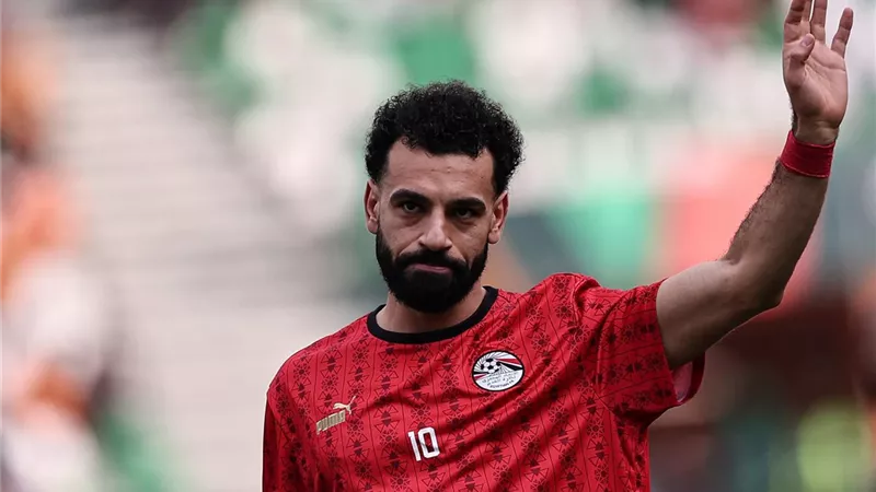 مين هيفوز بالفرعون المصرى..  الأندية تدخل فى منافسه شرسه لضم محمد صلاح