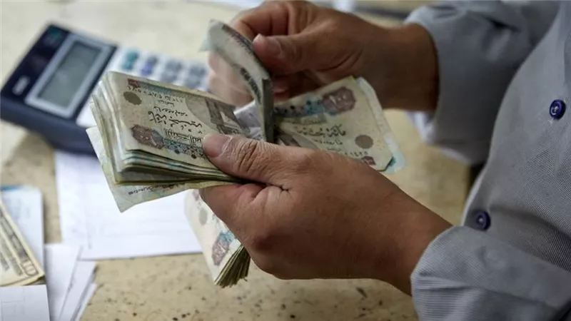 فرصة للجميع من بنك القاهرة استثمر أموالك بعائد يصل لـ 27% بإحدي هذة الشهادات