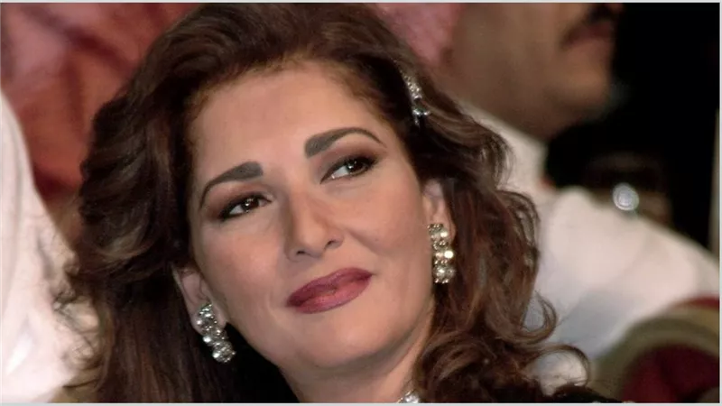 اتحرمت من ولادها أزمات واسرار تكشف لاول مره عن حياه اثار الحكيم