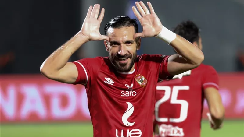 نبأ محزن  لجمهور الأهلي بشأن علي معلول بسبب التشخيص الطبي 