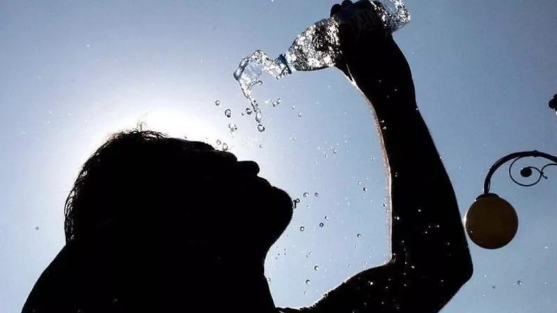 متخرجش الا للضرورة أشد موجة حر تتجاوز 45  الأرصاد  تحذر من أسوأ طقس يضرب مصر 