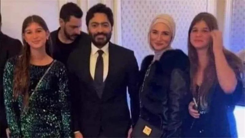 بعد هجومها على الأقباط ونصائح للفتيات بالجملة فدوى مواهب تظهر مع تامر حسني