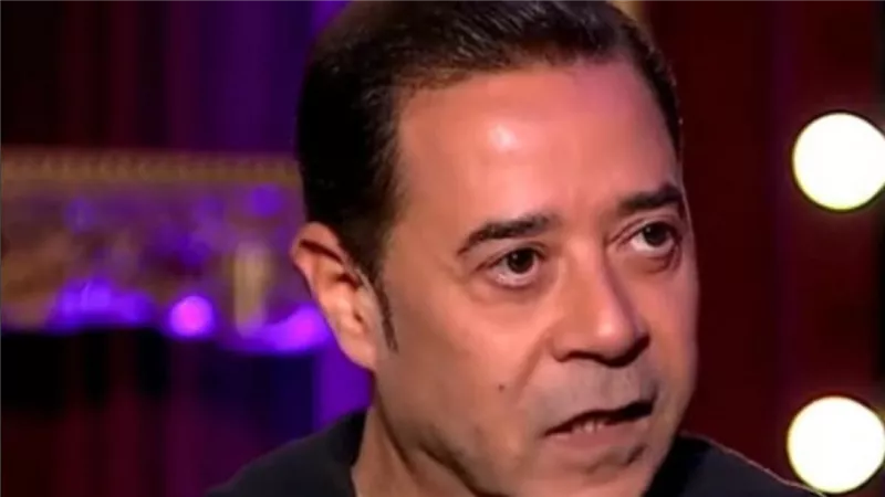 الحزن يسيطر على مدحت صالح والموت يخطف أقرب الأقربين له