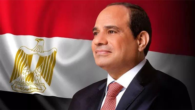 وردنا الآن قرار من السيد الرئيس بزيادة المعاشات بنسبة تصل إلى 15%
