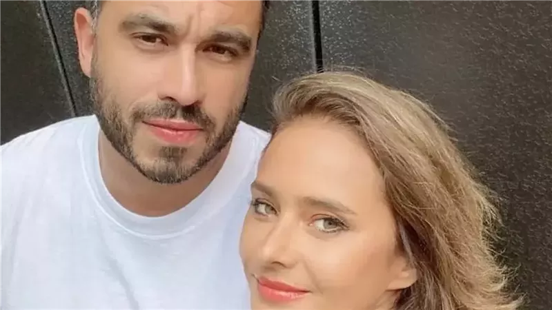 نيللي كريم بعد تصدرها التريند بنبأ انفصالها تظهر بتصرف غريب تجااه طليقها هشام عاشور