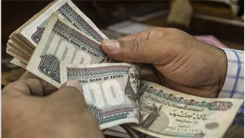 الحكومة توافق على صرف منحة 1000 جنيه للعاملين بقطاع الكهرباء تقديرًا لجهودهم  خلال رمضان