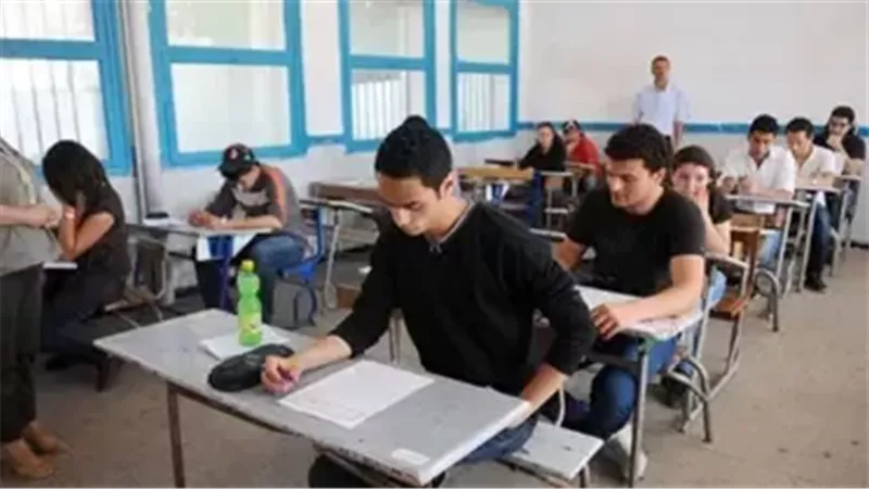 التعليم ترد علي مزاعم تسريب امتحان الرياضيات البحتة للثانوية العامة 2026 على صفحات الغش الإلكتروني
