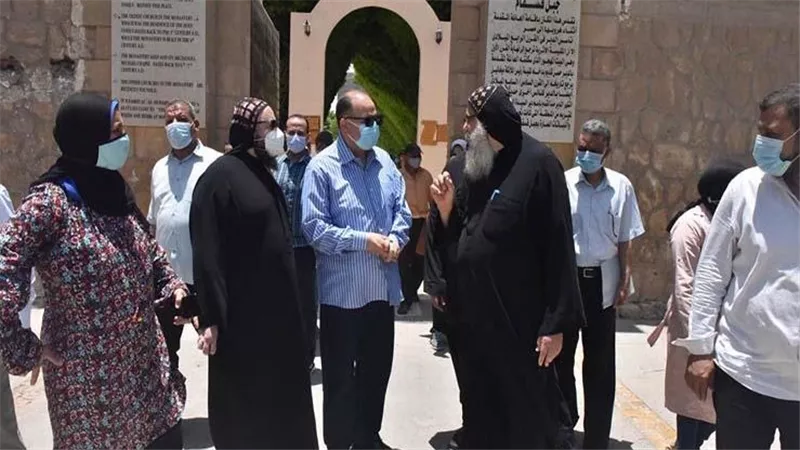 يامرحبا زيارة هامة ووفد من خارج البلاد يصل دير المحرق والانبا بيجول يستقبلهم