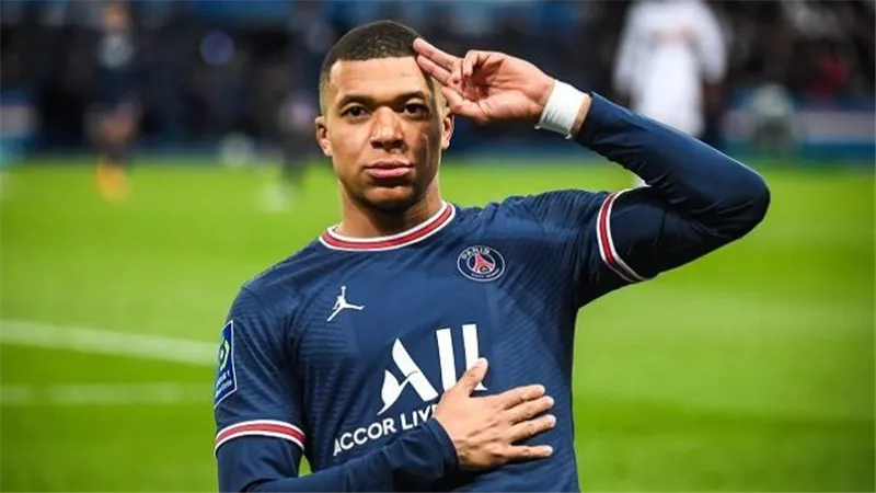 مبابي في ريال مدريد.. الكشف عن موعد إعلان انتقاله 