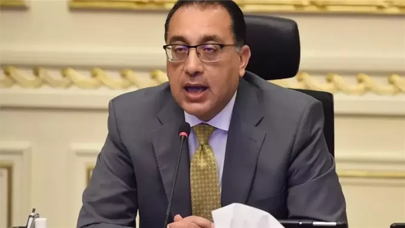 عاجل.. استقالة الحكومة والرئيس السيسي يكلف 