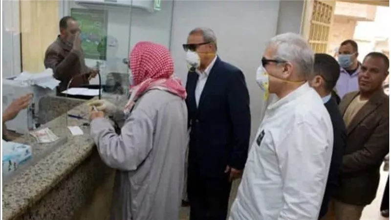 هام لأصحاب المعاشات.. فرصة تقبض معاشك قبل أول الشهر بهذه الطريقة 