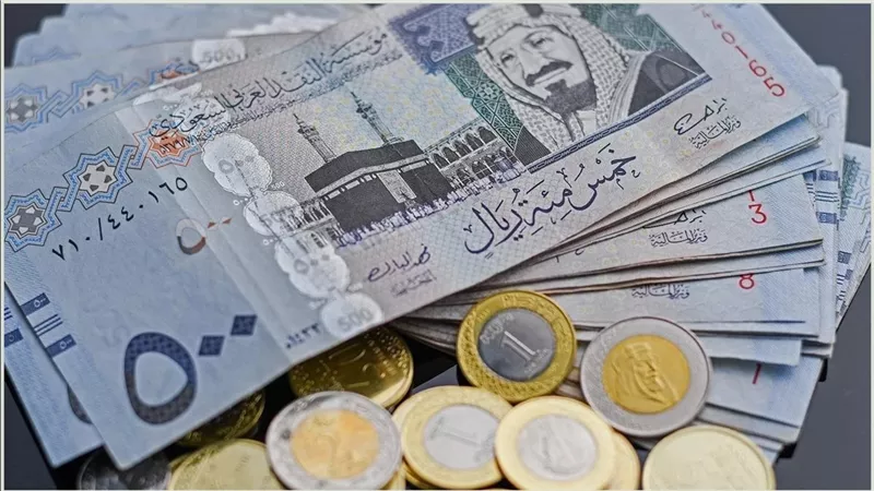 سعر الريال السعودي اليوم مقابل الجنيه المصري بالبنوك .. الـ 500 ريال بكام النهاردة بالسوق السوداء ؟