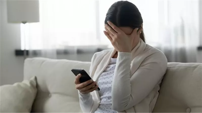 شاب يحذر من شئ خطير حدث معه ويقول احذروا هذا هو سبب اختفاء البنات المسيحيات الحقيقى