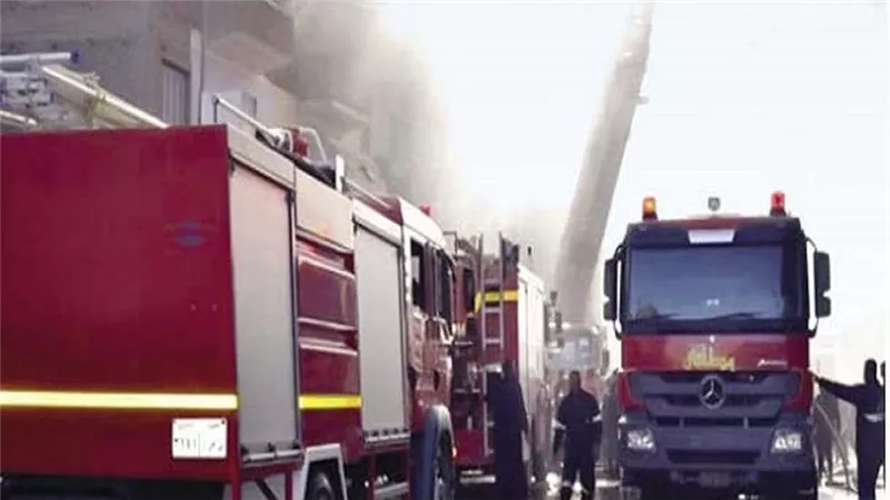 شاهد بالفيديو: اللقطات الأولى من حريق فيصل بالجيزة.. 