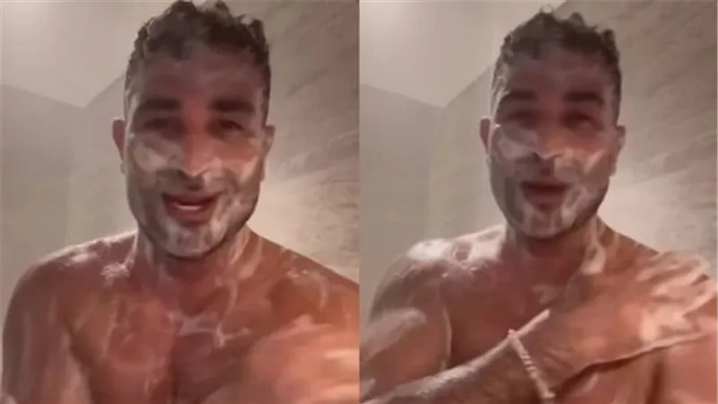 عريان وبيستحمى هجوم نارى و تعليقات قوية من جمهور احمد سعد بعد فيديو الحمام