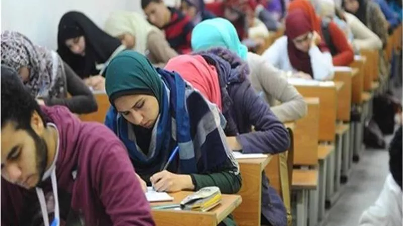 التعليم تصدر بيان تحذيري لجميع طلاب الثانوية العامة قبل ساعات من استئناف الامتحانات 