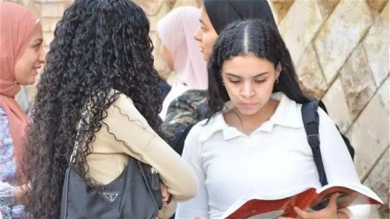 تحرك  عاجل من التعليم  بعد تداول أنباء صعوبة امتحان عربي الثانوية العامة . بأمر رسمي من وزير التعليم