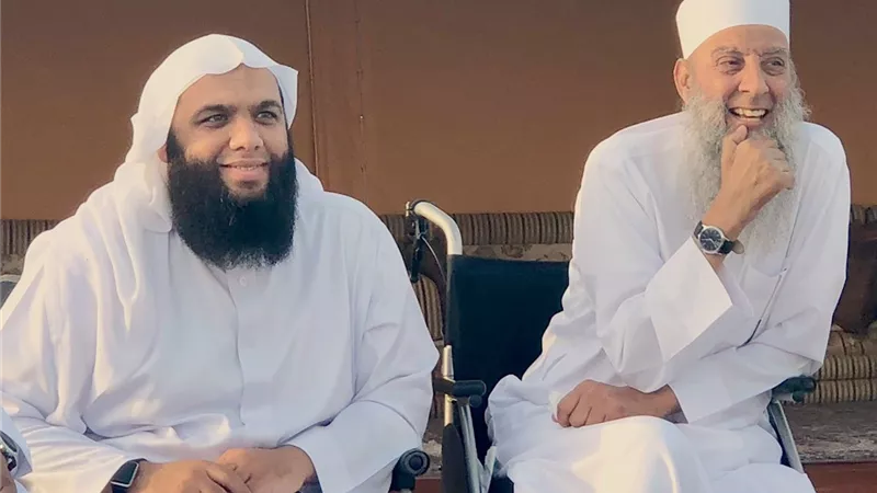 نجل الحوينى يستفز اقباط مصر ويواصل تكفيرهم بعد مبادره فتح الكنائس لطلاب الثانويه العامه