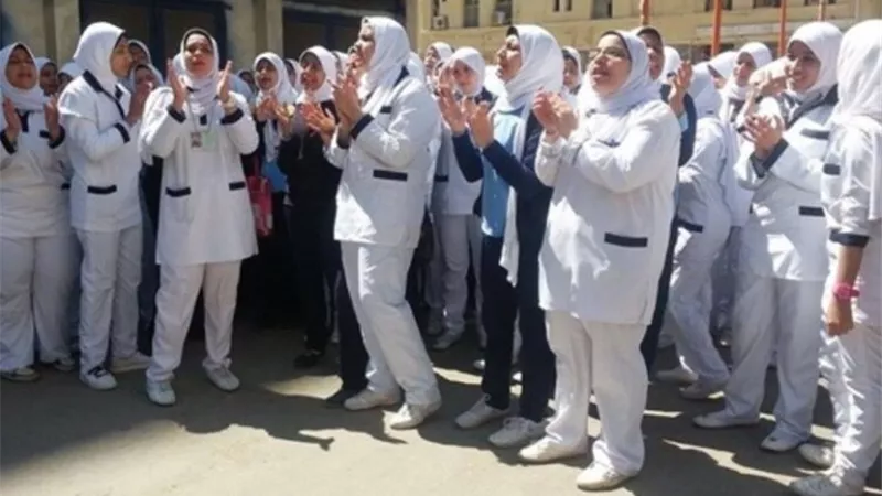 شروط القبول وأسباب الرفض واهم النقاط هو إجراء تحليل مخدرات لكل الطلاب المتقدمين للمدارس الثانوية الفنية للتمريض