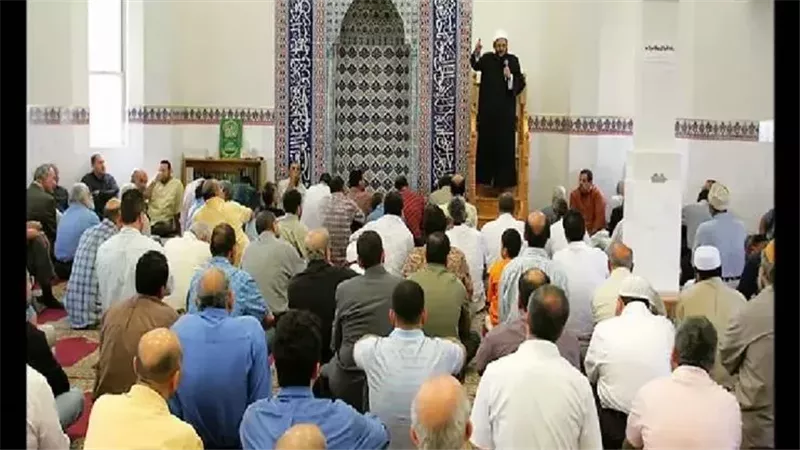 المتحدث الرسمي باسم وزارة الأوقاف يحسم الجدل حول منع مكبرات الصوت في المساجد خلال رمضان