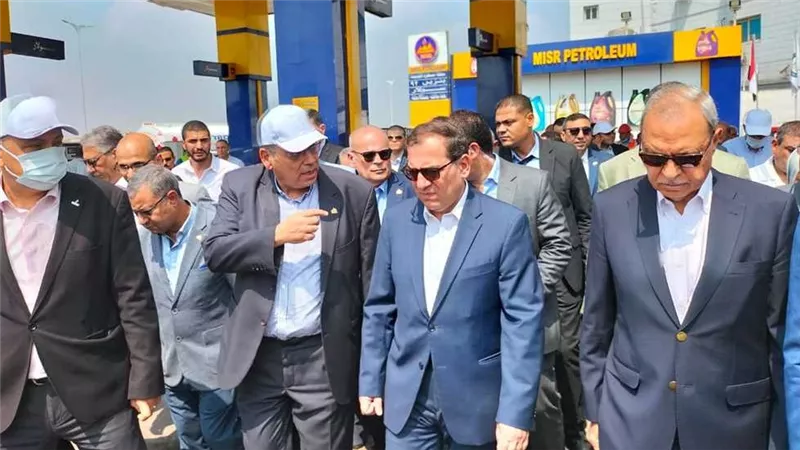 تخفيضات كبيرة مصر للبترول تسعد الملايين وهدية قدمت بمناسبة 30 يونيو