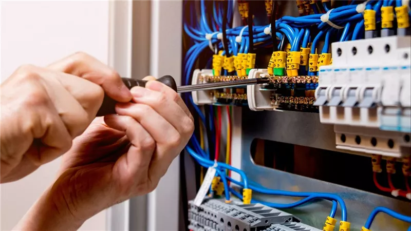 عودة تخفيف الأحمال خلال أيام...حقيقة ام شائعة برلمانية تخرج عن صمتها لتحسم الجدل