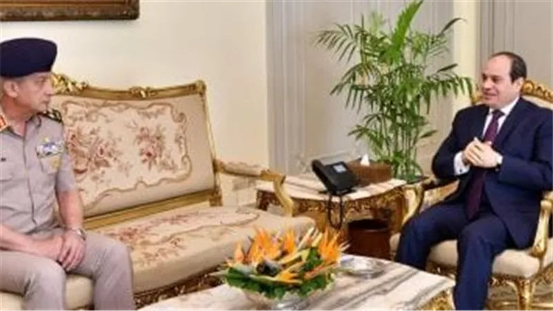 في مقدمتهم وزير الدفاع.. توقعات ببقاء هذه الأسماء في مناصبهم بالحكومة الجديدة 